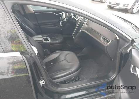 2013 Tesla Model S из США, поврежденный, VIN 5YJSA1DN7DFP05788